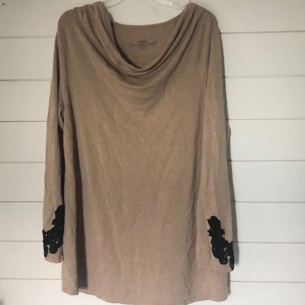 Soma warm lounge top with sleeve detail